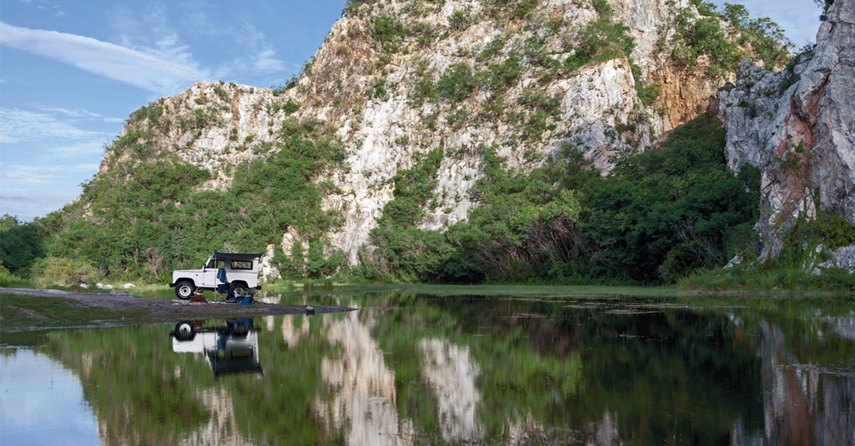 CAR CAMPING