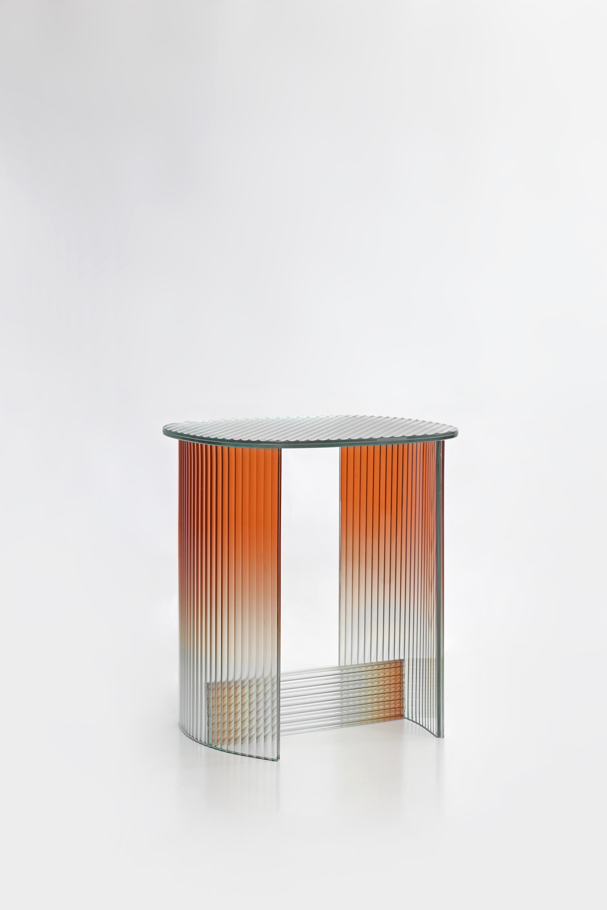 FLUTED glass table