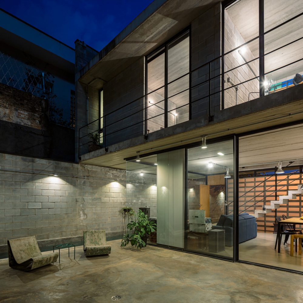 บ้านอิฐบล็อก Terra e Tuma Arquitetos