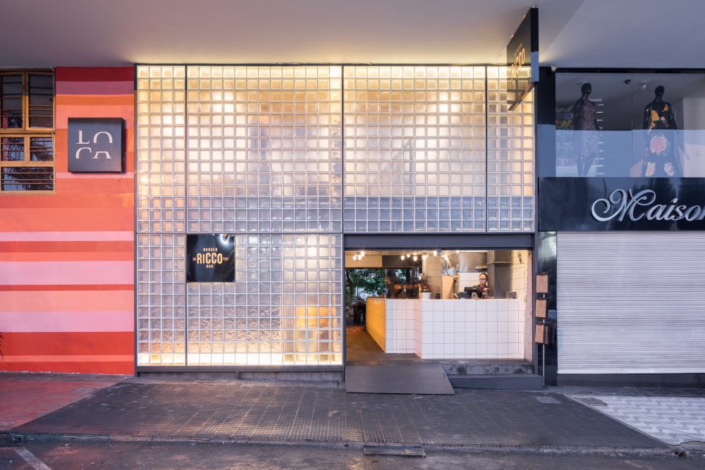 ร้านเบอเกอร์ BLOCO Arquitetos บล็อกแก้ว