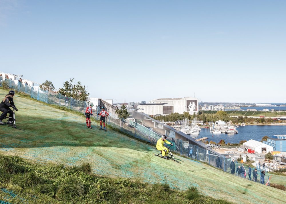 CopenHill Amager Bakke โรงงานแปรรูปขยะ โคเปนเฮเกน เดนมาร์ก carbon-neutral city เมืองคาร์บอนต่ำแห่งแรกของโลก ในปี 2025 BIG