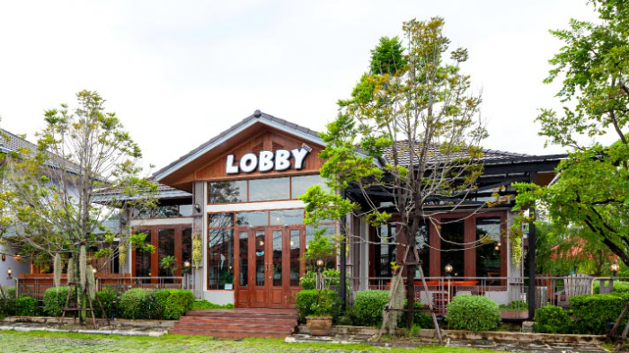  หลังคาเซรามิก THE LOBBY Banchang Café & Restaurant คาเฟ่ระยอง