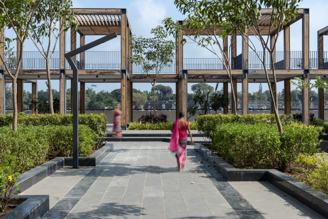 JETTY GARDEN สวนสาธารณะริมท่าเทียบเรือ ที่ส่งเสริมทั้งการพักผ่อนและภูมิทัศน์อันสวยงามในประเทศอินเดีย