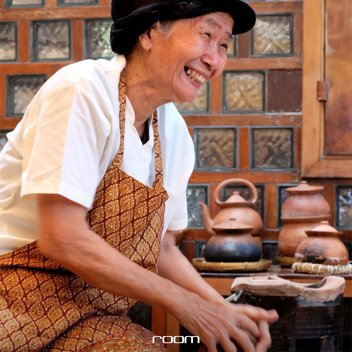 The Artisans Ayutthaya อาร์ทิซานส์ ร้านอาหารริมแม่น้ำเจ้าพระยา ที่เที่ยวอยุธยา ร้านอาหารอยุธยา ร้านกุ้งเผาอยุธยา