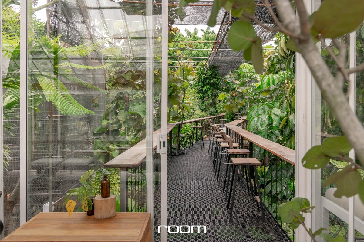 คาเฟ่มีนบุรี Botanist Activity Space & Cafe 