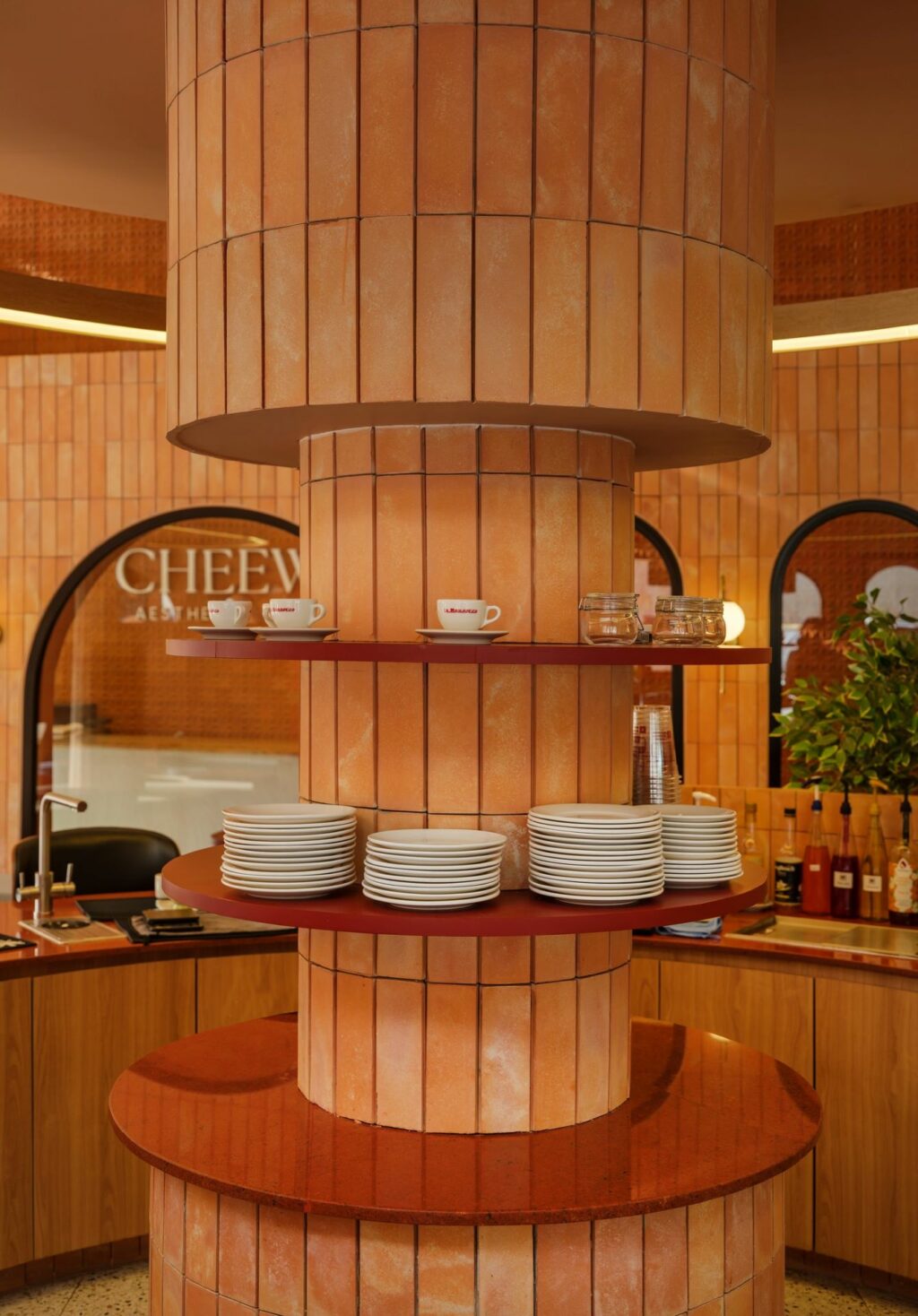 Chop & Cop Cafe คาเฟ่และคลินิกยุคใหม่ ซ่อนกลิ่นอายตึกแถวยุคเก่า